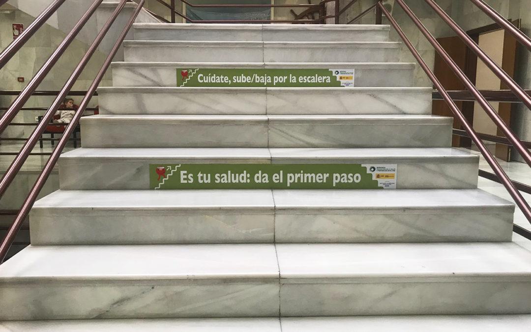 «Paso a paso por tu salud», el Ayuntamiento de Santa Pola se adhiere a un programa para fomentar el uso de las escaleras